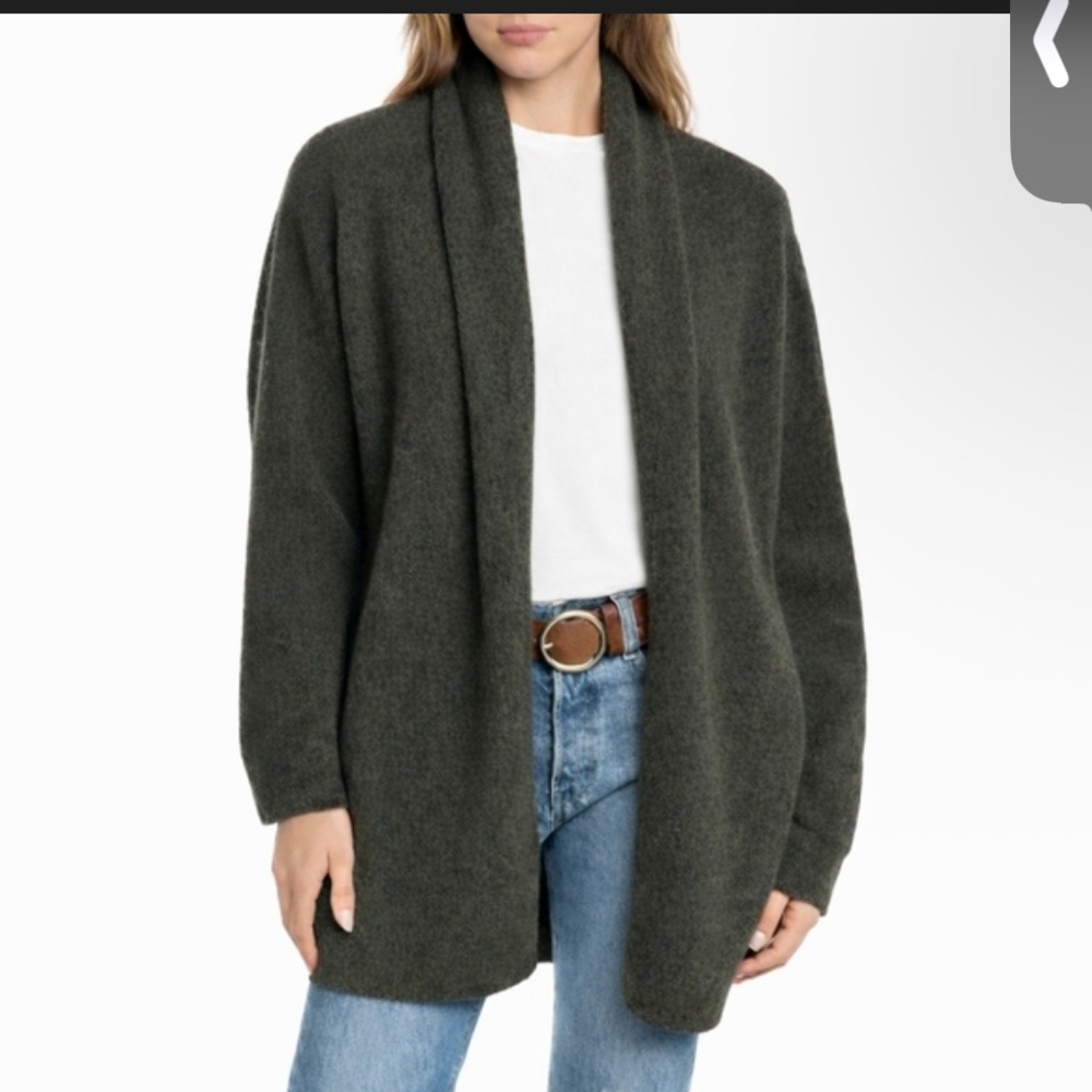$495 VINCE Wool-Blend Drop-Shoulder Cardigan oversized casual winter knit green